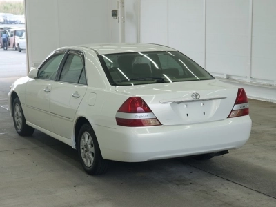 TOYOTA MARK II