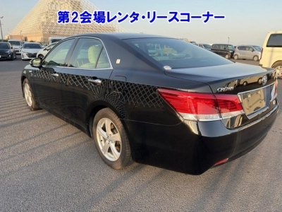 TOYOTA CROWN HYBRID