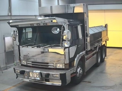 MITSUBISHI FUSO