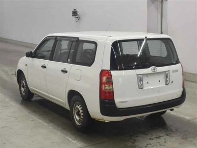 TOYOTA SUCCEED VAN