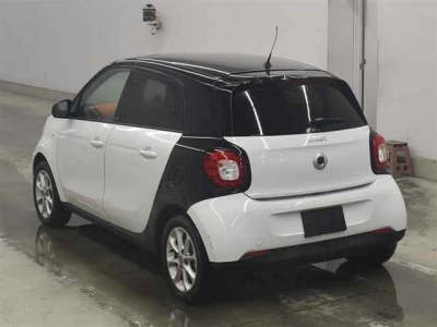 SMART FOURFOUR