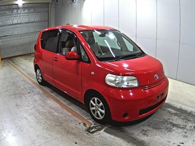 TOYOTA PORTE