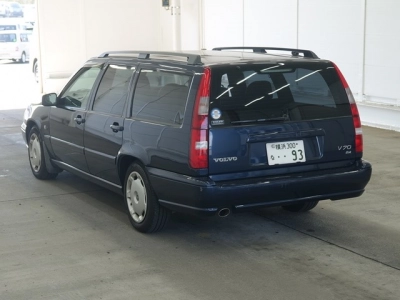 VOLVO V70