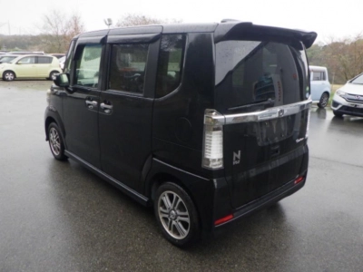 HONDA N BOX CUSTOM
