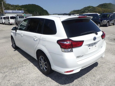 TOYOTA COROLLA FIELDER