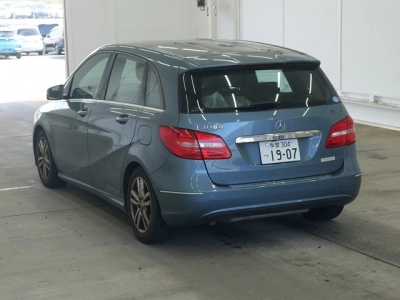 MERCEDES BENZ B CLASS