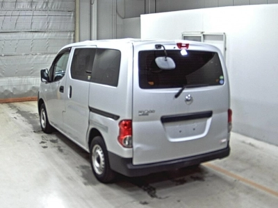 NISSAN NV200 VANETTE VAN