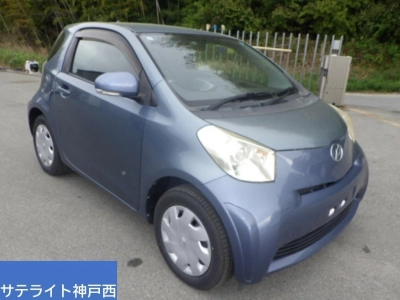 TOYOTA IQ