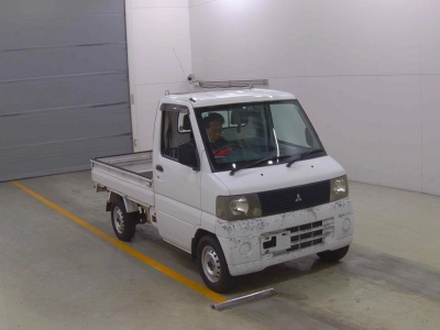 MITSUBISHI MINICAB TRUCK