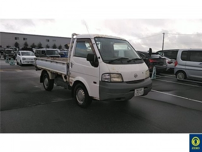 NISSAN VANETTE TRUCK