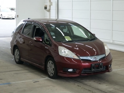 HONDA FIT SHUTTLE HYBRID