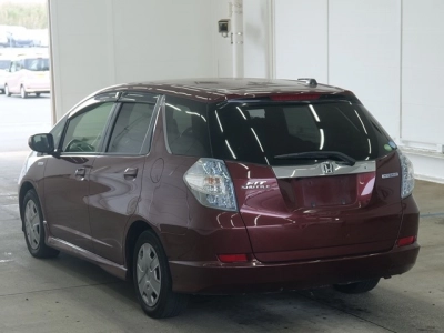 HONDA FIT SHUTTLE HYBRID