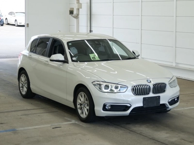 BMW 1 SERIES