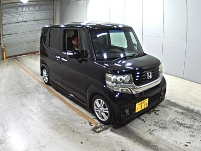 HONDA N BOX CUSTOM