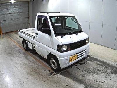 MITSUBISHI MINICAB TRUCK