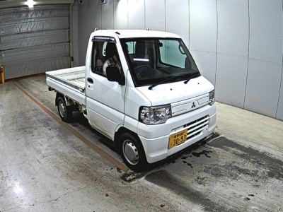 MITSUBISHI MINICAB TRUCK