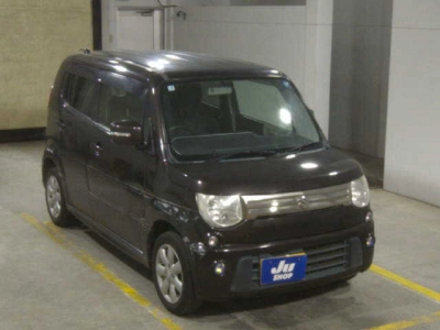 SUZUKI MRWAGON