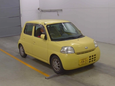 DAIHATSU ESSE