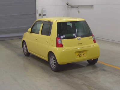 DAIHATSU ESSE