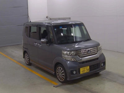 HONDA N BOX CUSTOM