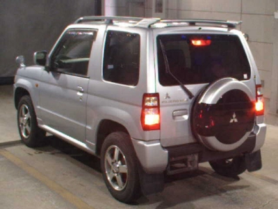 MITSUBISHI PAJERO MINI