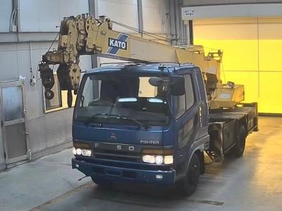 MITSUBISHI FUSO FIGHTER