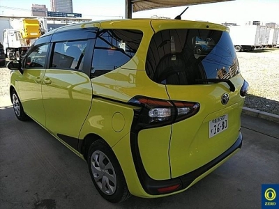 TOYOTA SIENTA