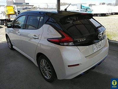 NISSAN LEAF