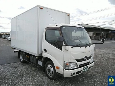 HINO DUTRO