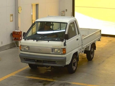 TOYOTA TOWN ACE
