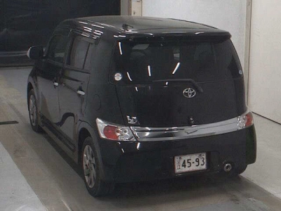 TOYOTA BB