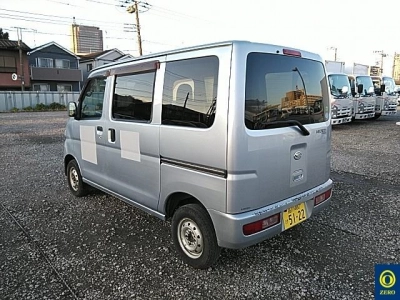 DAIHATSU HIJET VAN
