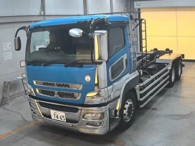 MITSUBISHI FUSO