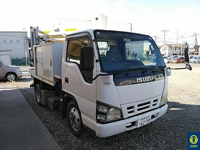 ISUZU ELF