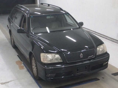 TOYOTA CROWN ESTATE