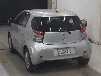 TOYOTA IQ