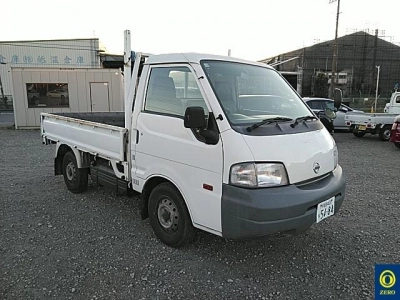 NISSAN VANETTE TRUCK