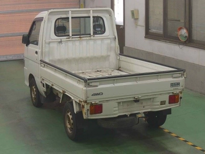 DAIHATSU HIJET TRUCK