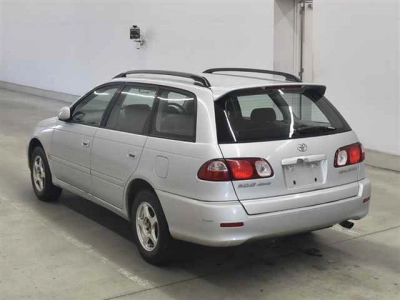 TOYOTA CALDINA