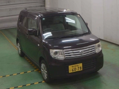 SUZUKI MRWAGON