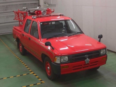 TOYOTA HILUX PICK UP