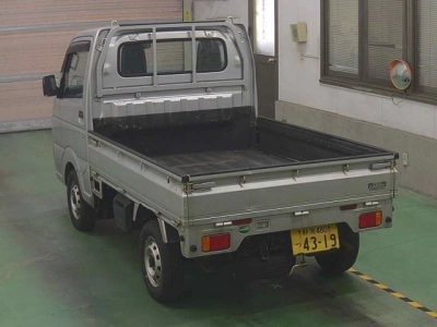 SUZUKI CARRY TRUCK