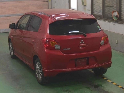 MITSUBISHI MIRAGE