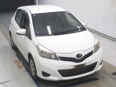 TOYOTA VITZ