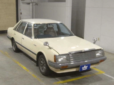 NISSAN LAUREL