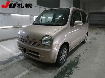 DAIHATSU MOVE LATTE