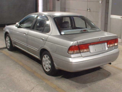 NISSAN SUNNY