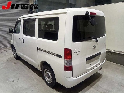 TOYOTA TOWN ACE VAN