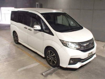 HONDA STEPWGN SPADA