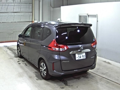 HONDA FREED HYBRID